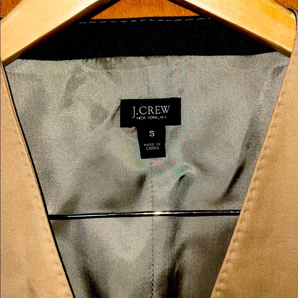 J.CREW- VEST✨ - Picture 2 of 4
